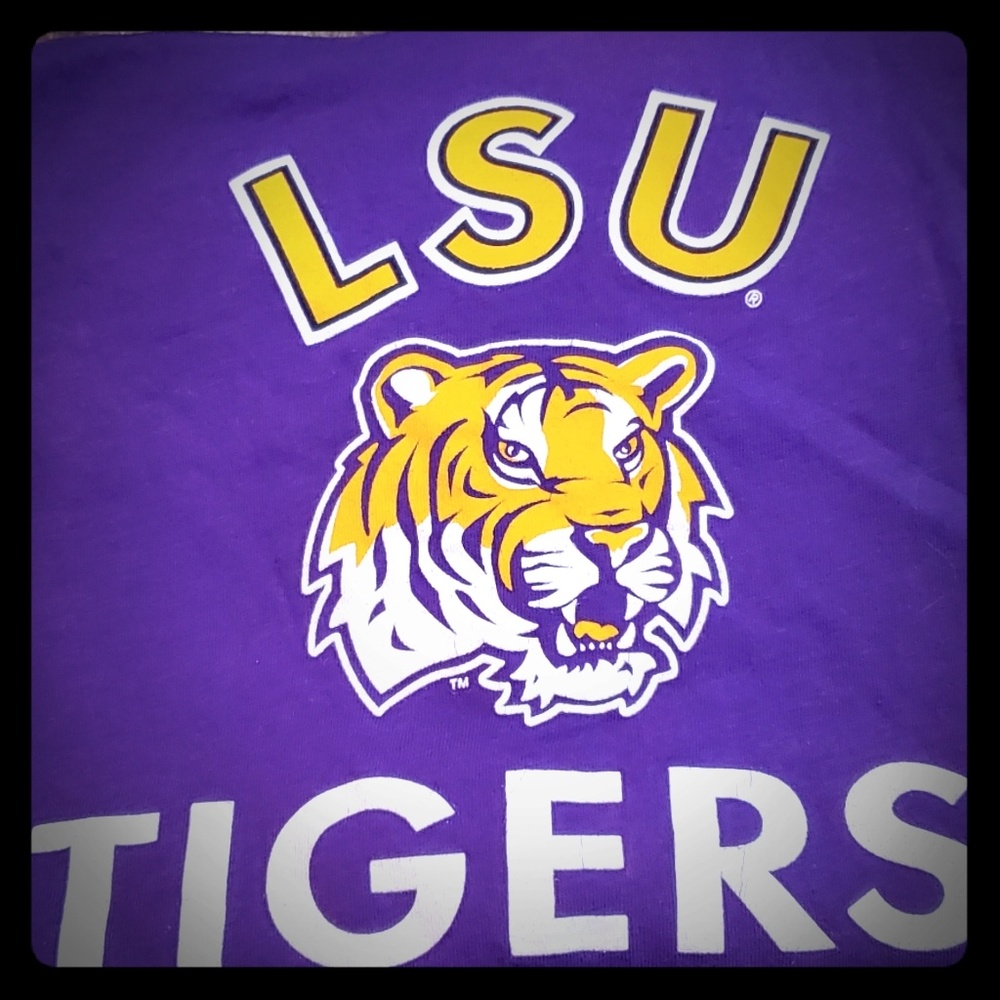 Ladies Purple LSU tshirt Size XL